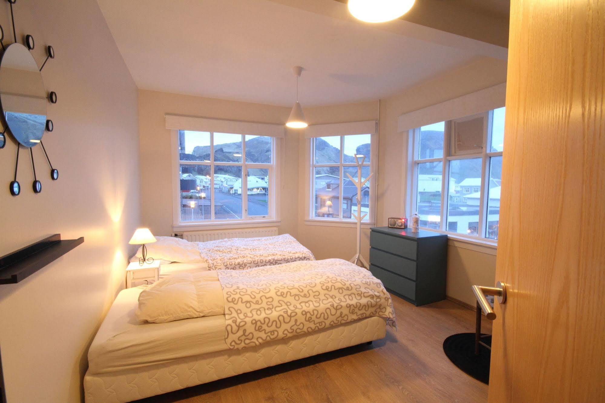 Aska Hostel Västmannaöarna Exteriör bild